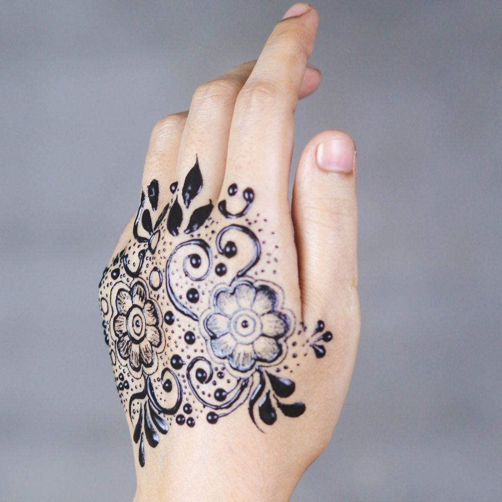 Bridal Simple Mehndi Design