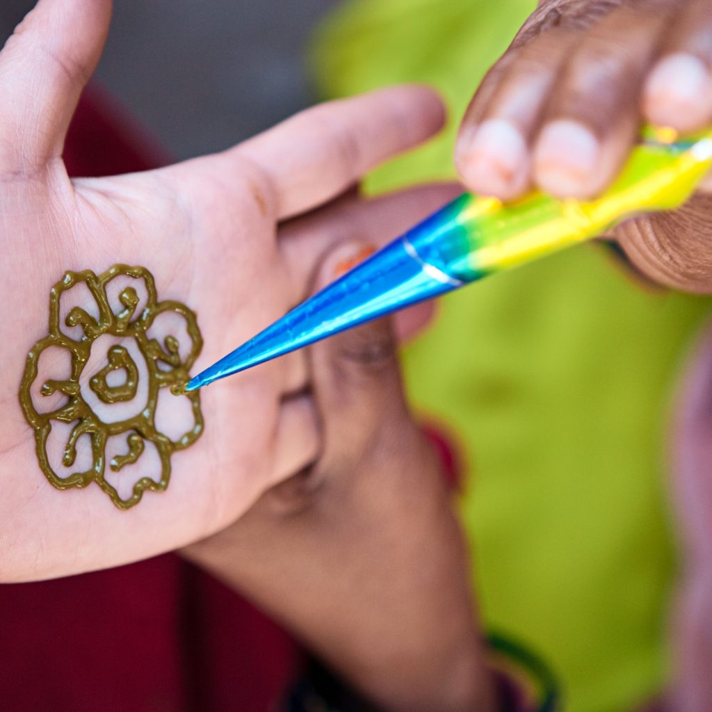 Bridal Simple Mehndi Design