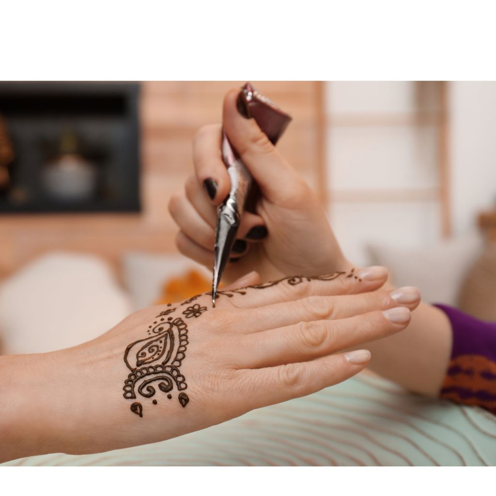 Front Hand Simple Mehndi Design
