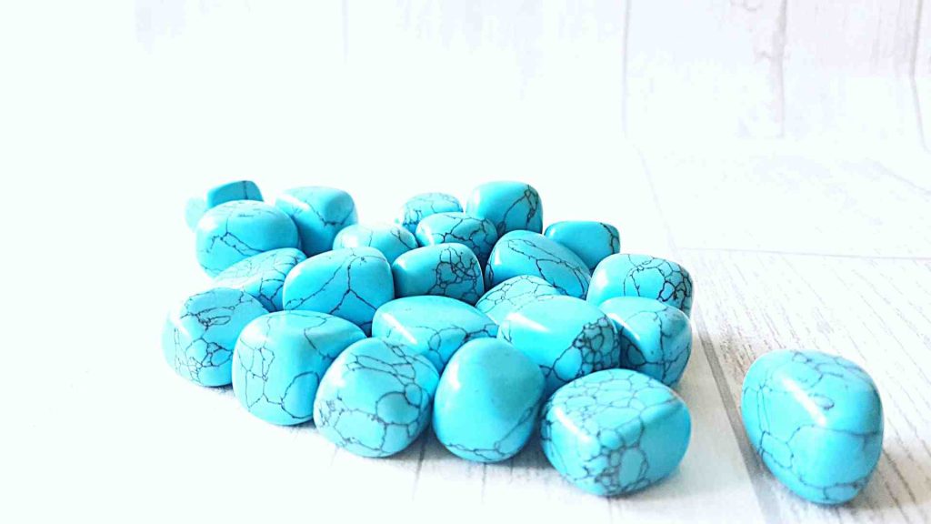Effects of Firoza Stone in Daily Life