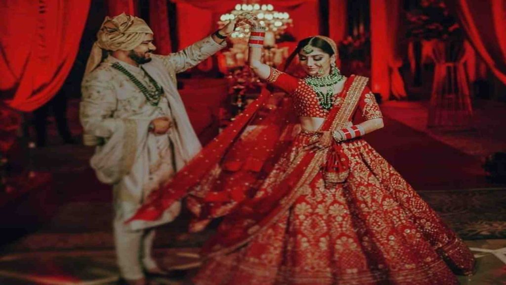 Marriage Wedding Couple Poses